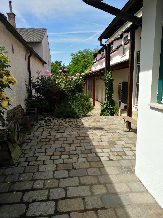 Appartement Gute Stube à Weiden am See Extérieur photo